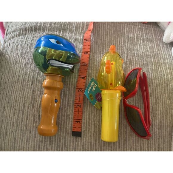 Lot of 3 Kids Sunglasses Light Spinner Chick Teenage Mutant Ninja Turtles - Picture 8 of 9